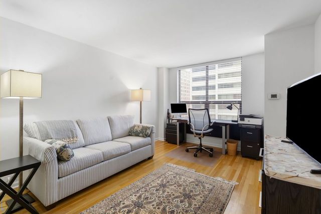 1410 N STATE Parkway 7A, Chicago, IL 60610