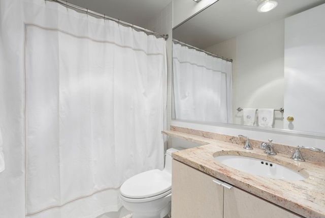 1410 N STATE Parkway 7A, Chicago, IL 60610