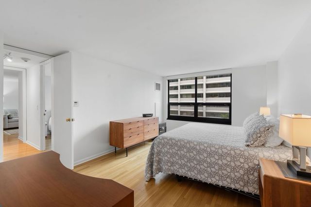 1410 N STATE Parkway 7A, Chicago, IL 60610
