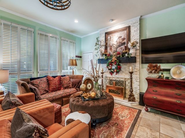 1828 Valley View Drive, Cedar Hill, TX 75104