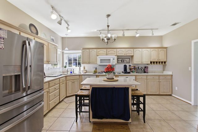 876 The Masters Boulevard, Shalimar, FL 32579