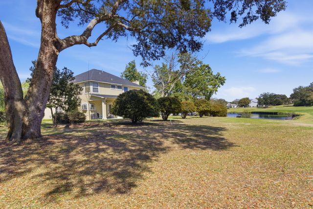 876 The Masters Boulevard, Shalimar, FL 32579