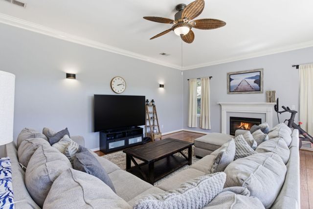 876 The Masters Boulevard, Shalimar, FL 32579