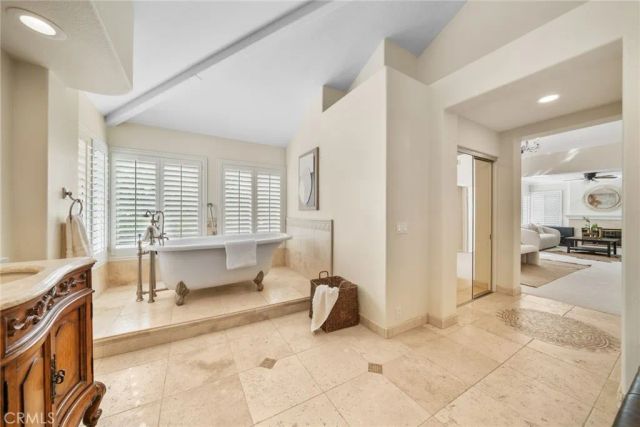 15 Pebble Beach, Coto De Caza, CA 92679