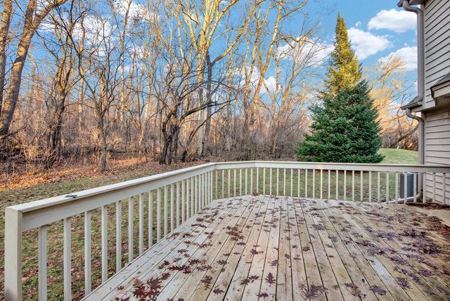 S35W27905 Pheasant RUN, Waukesha, WI 53189