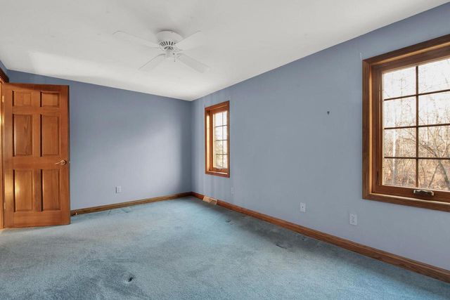 S35W27905 Pheasant RUN, Waukesha, WI 53189