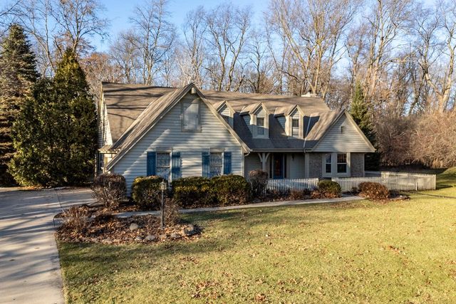 S35W27905 Pheasant RUN, Waukesha, WI 53189