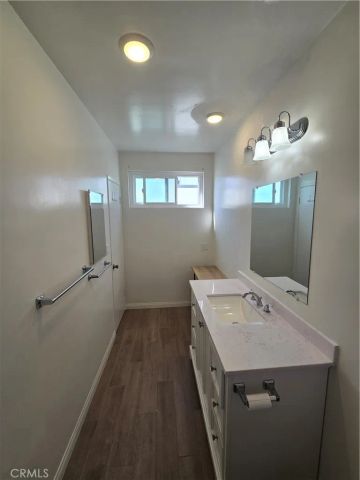 1528 Berkeley, Santa Monica, CA 90404