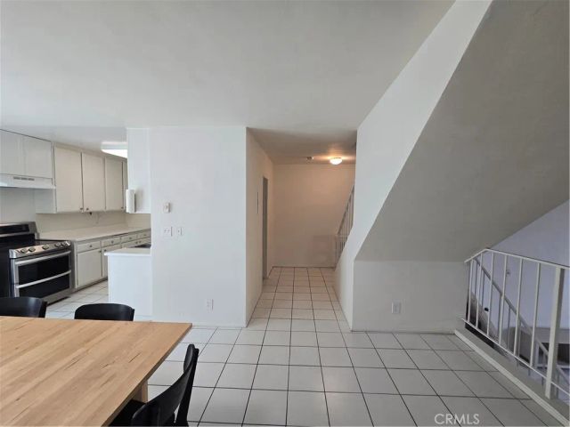 1528 Berkeley, Santa Monica, CA 90404