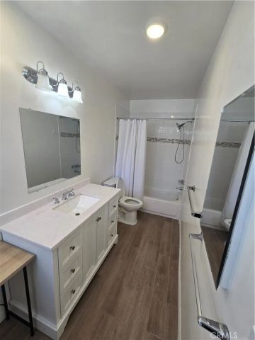 1528 Berkeley, Santa Monica, CA 90404