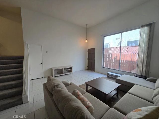 1528 Berkeley, Santa Monica, CA 90404