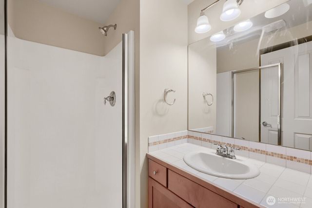 4407 40th Avenue SW, Seattle, WA 98116