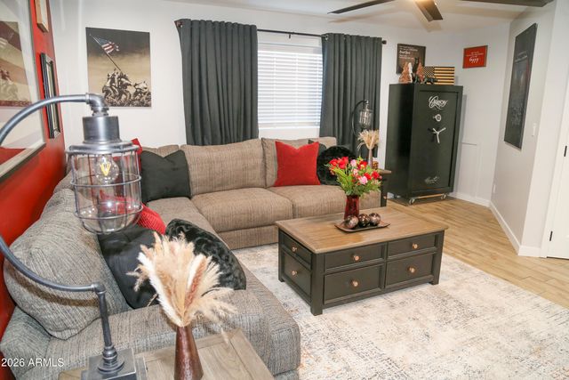 13020 N 77TH Avenue, Peoria, AZ 85381