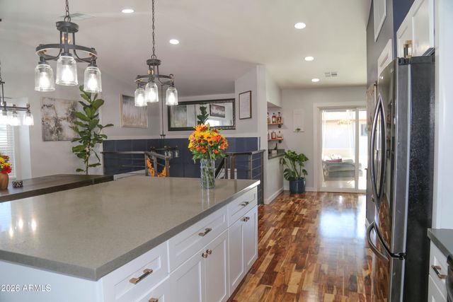 13020 N 77TH Avenue, Peoria, AZ 85381