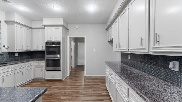 12015 Fawnview Drive, Houston, TX 77070