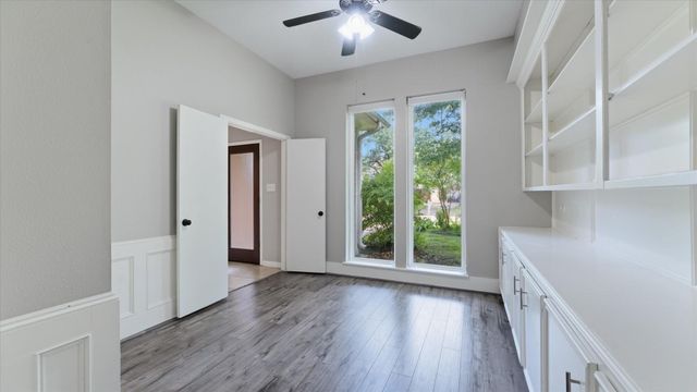 12015 Fawnview Drive, Houston, TX 77070