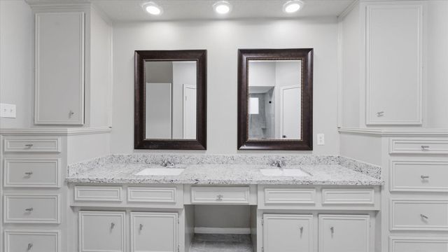 12015 Fawnview Drive, Houston, TX 77070