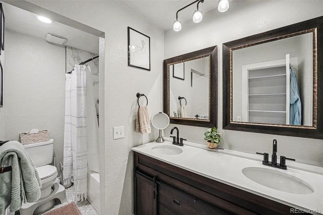 7995 E Mississippi Avenue A6, Denver, CO 80247