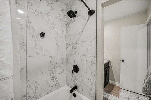 7995 E Mississippi Avenue A6, Denver, CO 80247