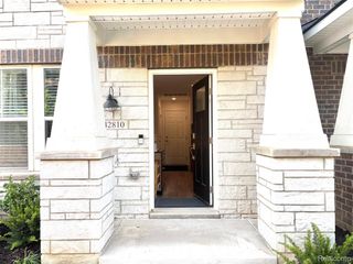 42810 Atwood Avenue, Novi, MI 48375