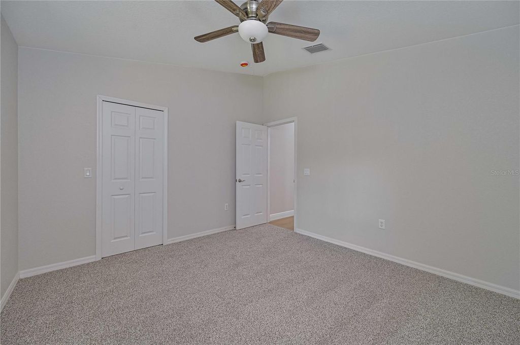 Image 32 of property listing at 27334 ORURO DRIVE, Punta Gorda, FL 33983