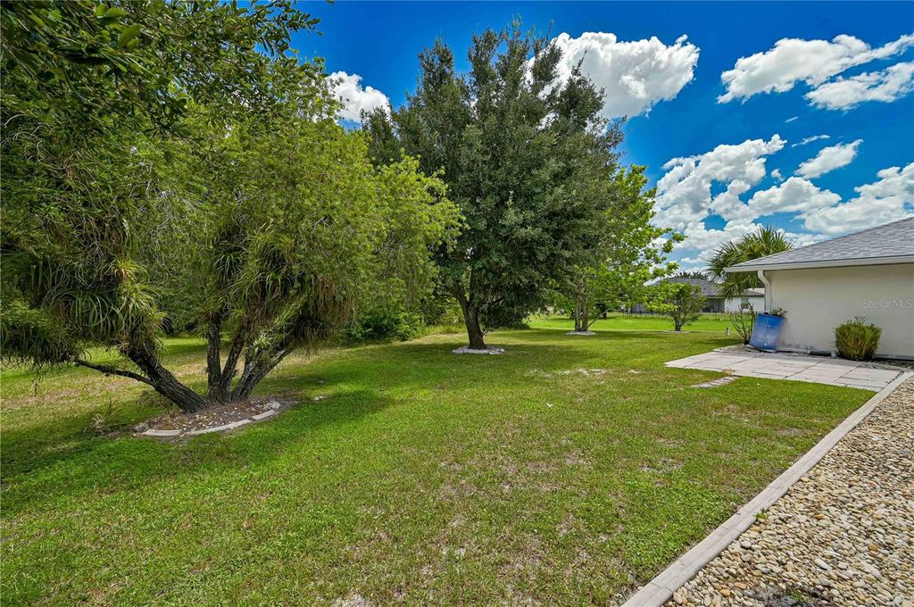 Image 50 of property listing at 27334 ORURO DRIVE, Punta Gorda, FL 33983