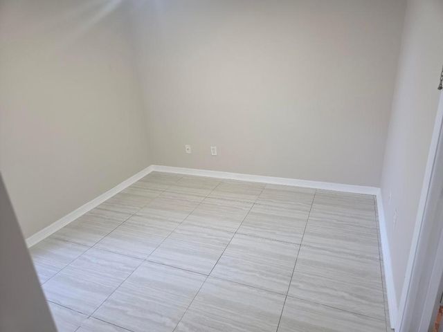 5 Fenwick Place, Boynton Beach, FL 33426