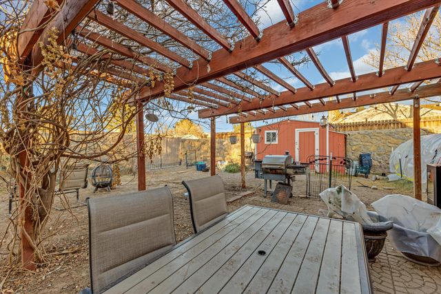 5008 Shadow Mountain Road, Las Cruces, NM 88011