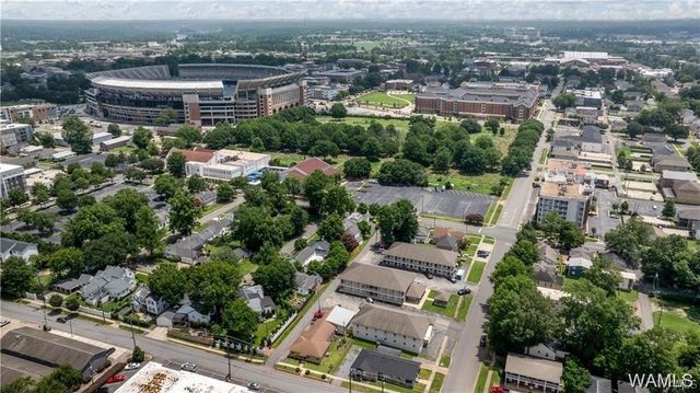 1212 12th 18, Tuscaloosa, AL 35401