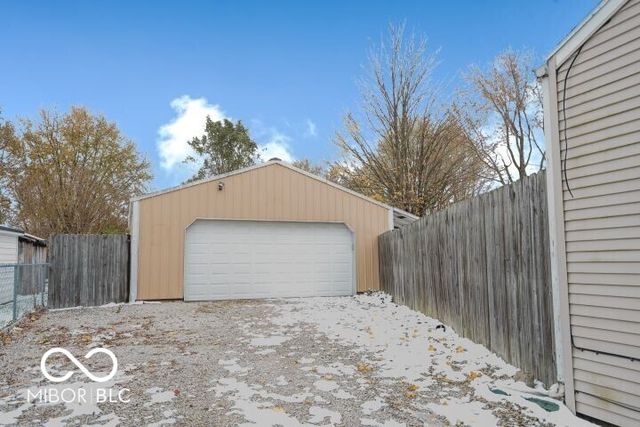 288 N Hillsboro Road, New Castle, IN 47362