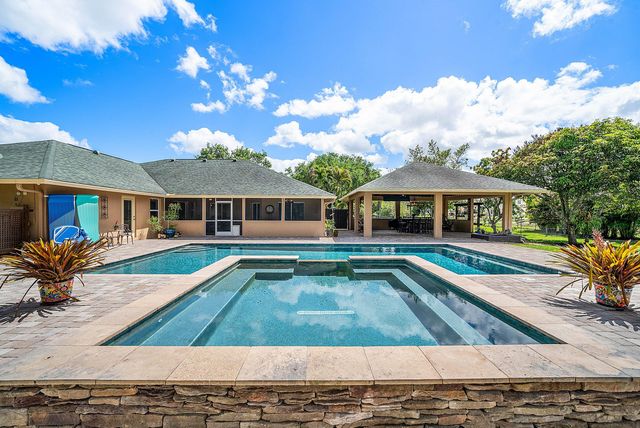 14719 Temple Boulevard, Loxahatchee, FL 33470