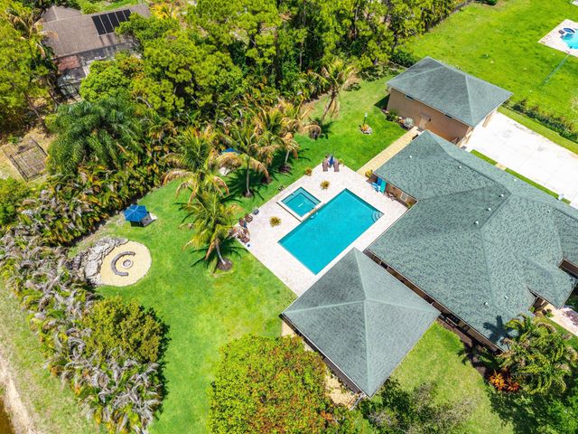 14719 Temple Boulevard, Loxahatchee, FL 33470