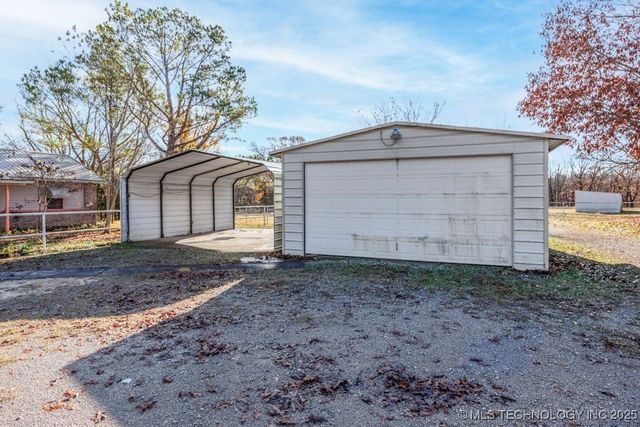 394440 Gap Road, Ochelata, OK 74051