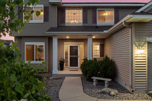 1246 Night Trail, Waconia, MN 55387