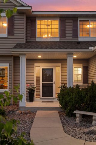1246 Night Trail, Waconia, MN 55387
