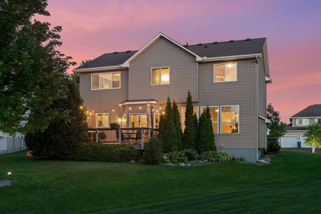 1246 Night Trail, Waconia, MN 55387