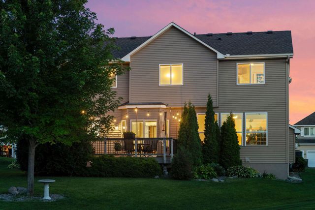 1246 Night Trail, Waconia, MN 55387