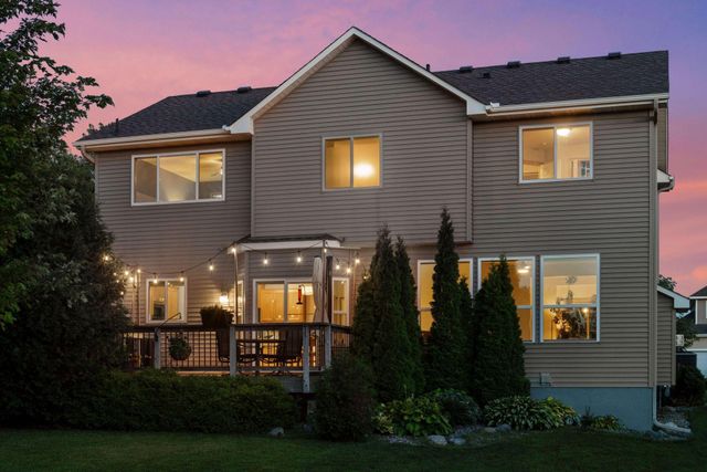 1246 Night Trail, Waconia, MN 55387
