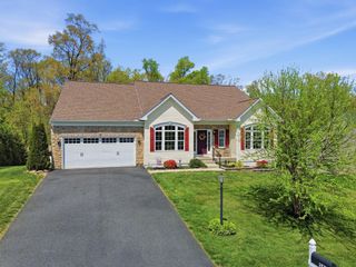 588 MISTY HILL DR, Delta, PA 17314