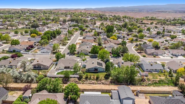 2866 Pinehurst Lane, Grand Junction, CO 81503