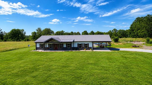 202 Rocky Dr, Dickson, TN 37055