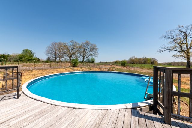 202 Rocky Dr, Dickson, TN 37055