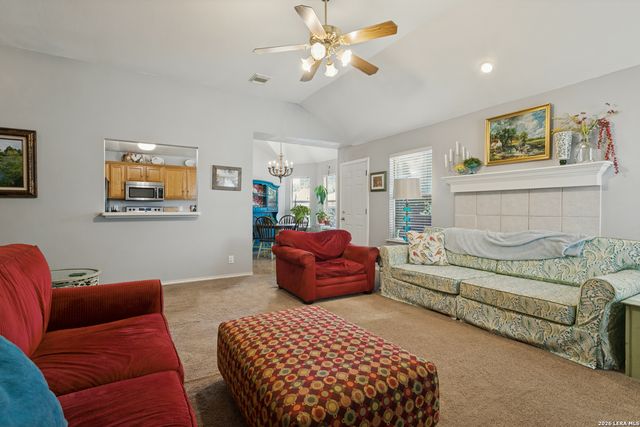 238 TAPWOOD LN, Cibolo, TX 78108