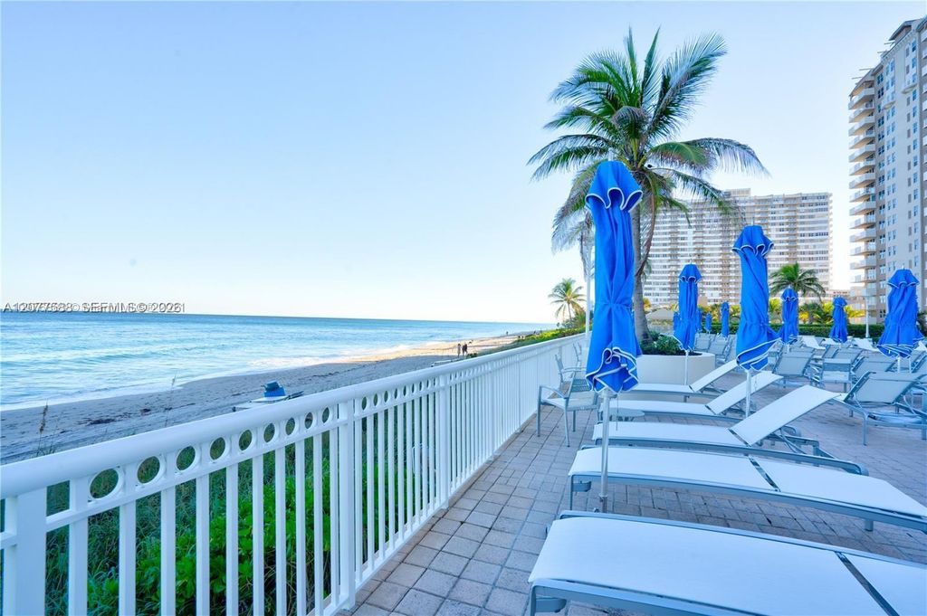 1890 S Ocean Drive 2001, Hallandale Beach, FL 33009