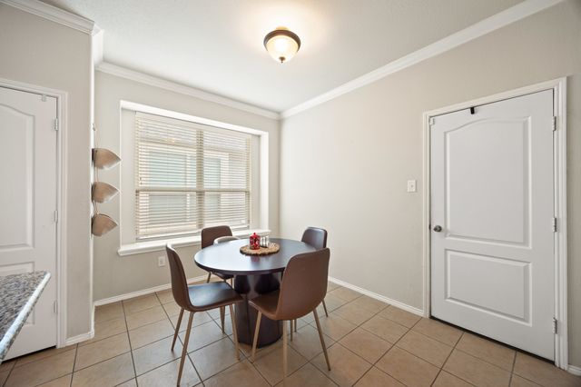937 King George Lane, Savannah, TX 76227