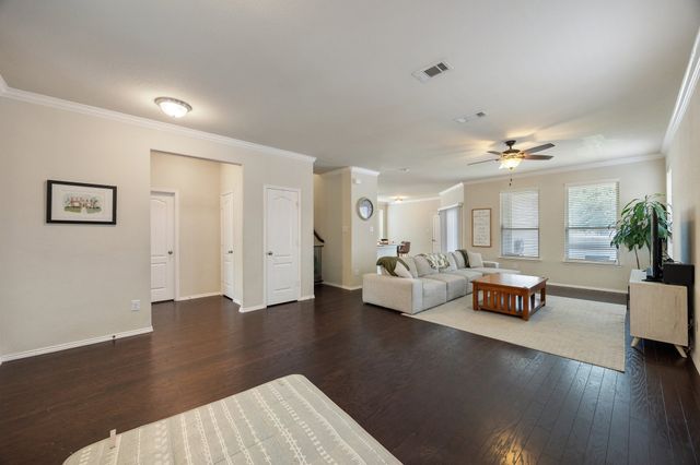 937 King George Lane, Savannah, TX 76227