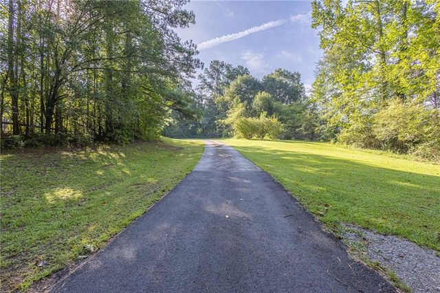 2553 Daniel Road, Villa Rica, GA 30180