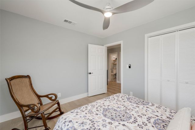 1805 Spring Valley DR, Dripping Springs, TX 78620