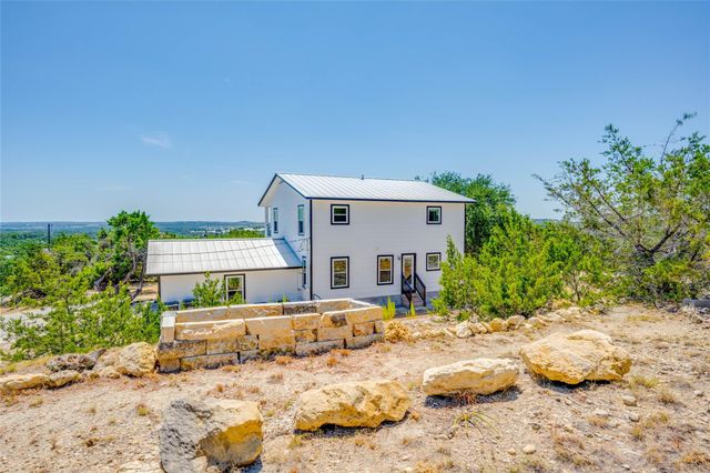 1805 Spring Valley DR, Dripping Springs, TX 78620