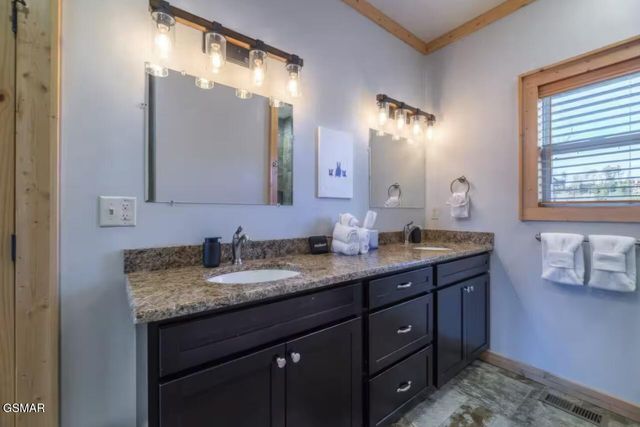 1877 Blue Tick Way, Sevierville, TN 37876